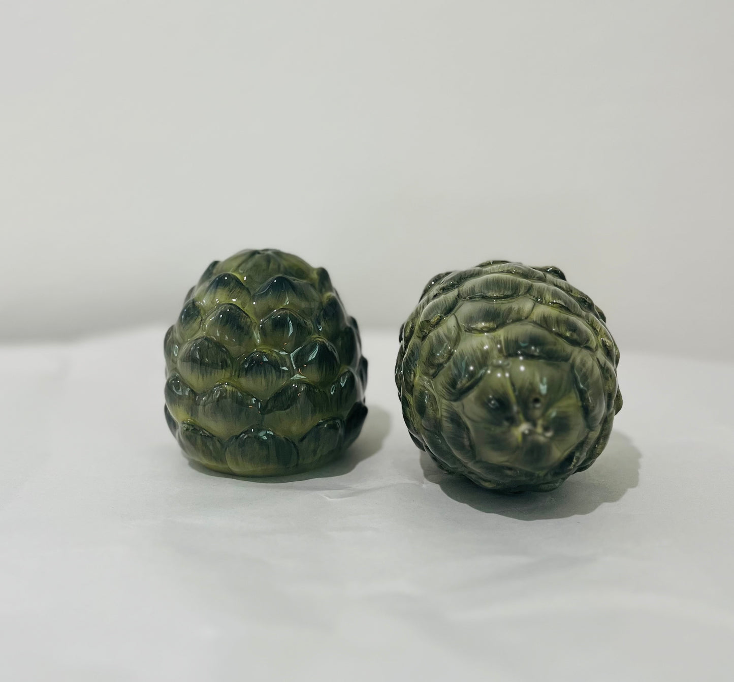 Artichoke Salt & Pepper Set